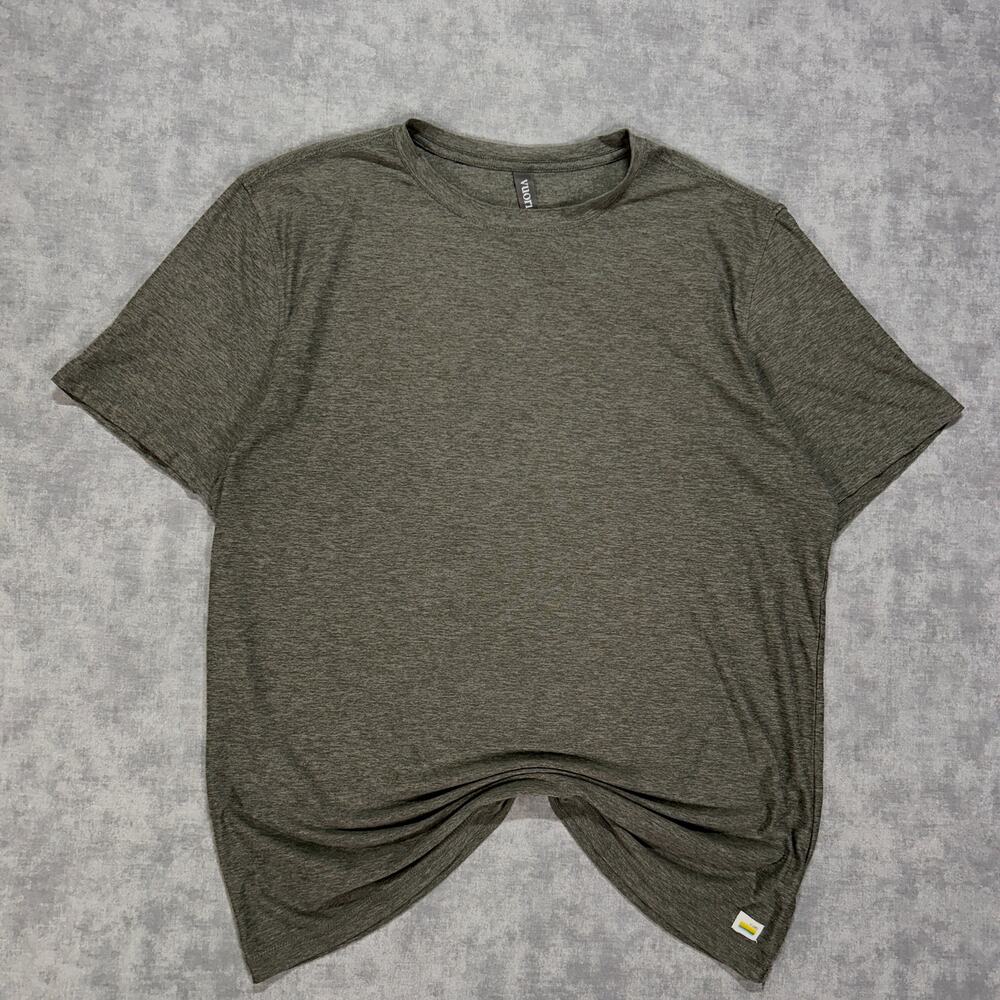 Vuori Strato Tech Tee army green activewear workout training performance mens L